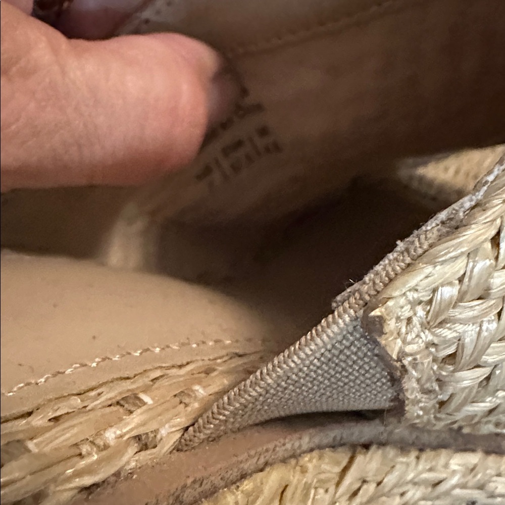 Aldo Raffia Wedge Sandals - Picture 4 of 4